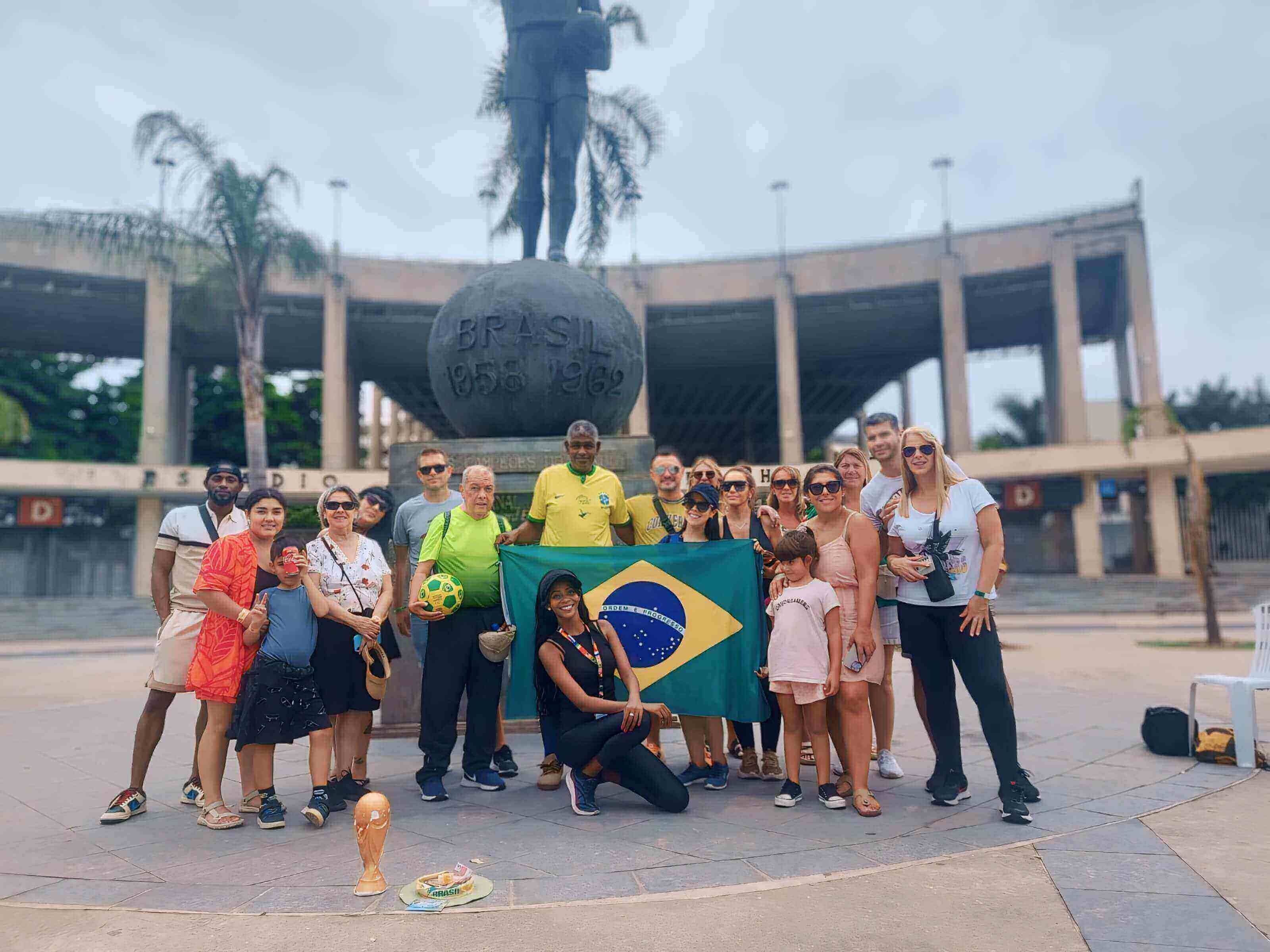 Dyanna Guia de Turismo